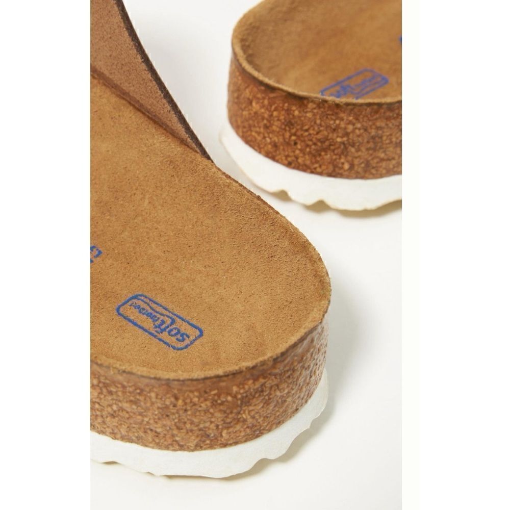 Birkenstock Arizona Soft Footbed
Leather  Sandals in Metallic Copper Size 39 - Picture 5 of 15